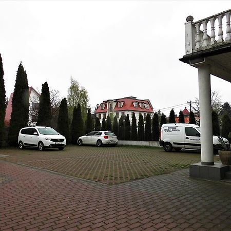 Hôtel Rezydencja Parkowa à Varsovie Extérieur photo