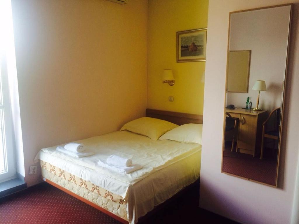 Hôtel Rezydencja Parkowa à Varsovie Chambre photo