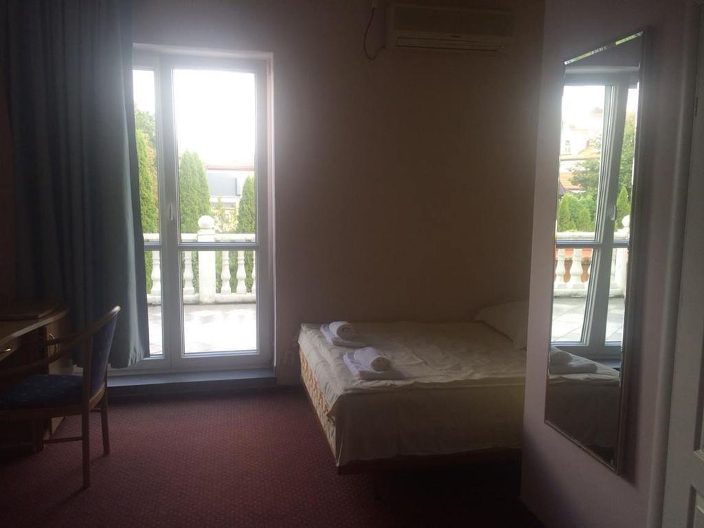 Hôtel Rezydencja Parkowa à Varsovie Chambre photo