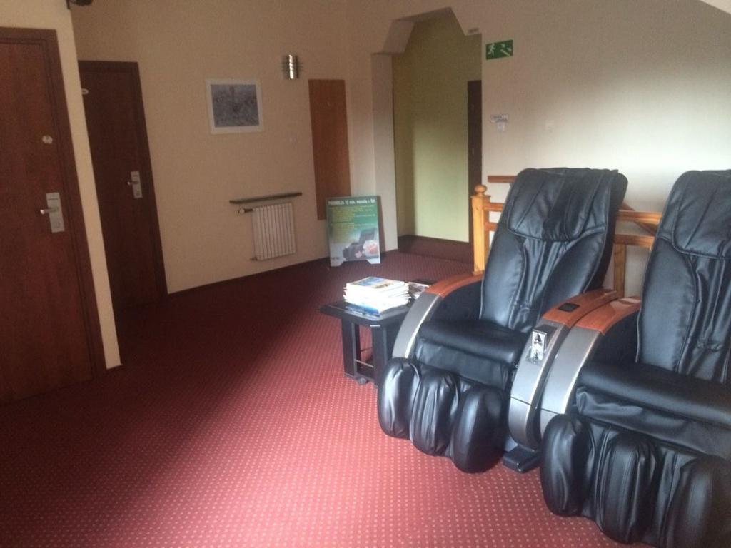 Hôtel Rezydencja Parkowa à Varsovie Extérieur photo