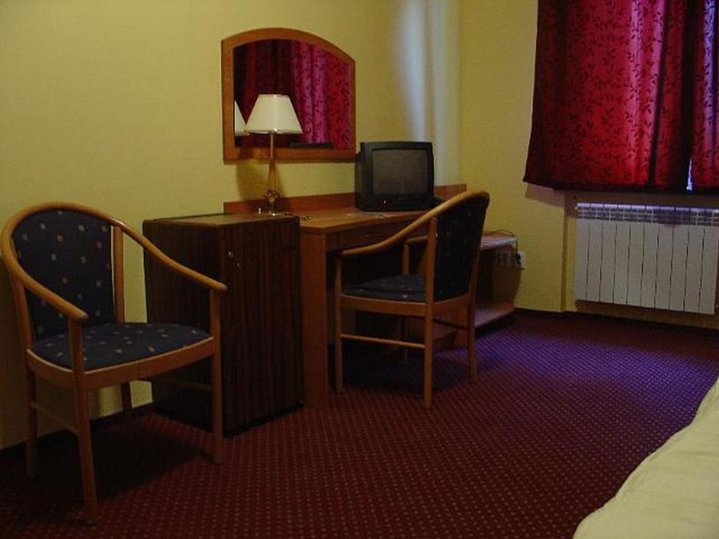 Hôtel Rezydencja Parkowa à Varsovie Chambre photo