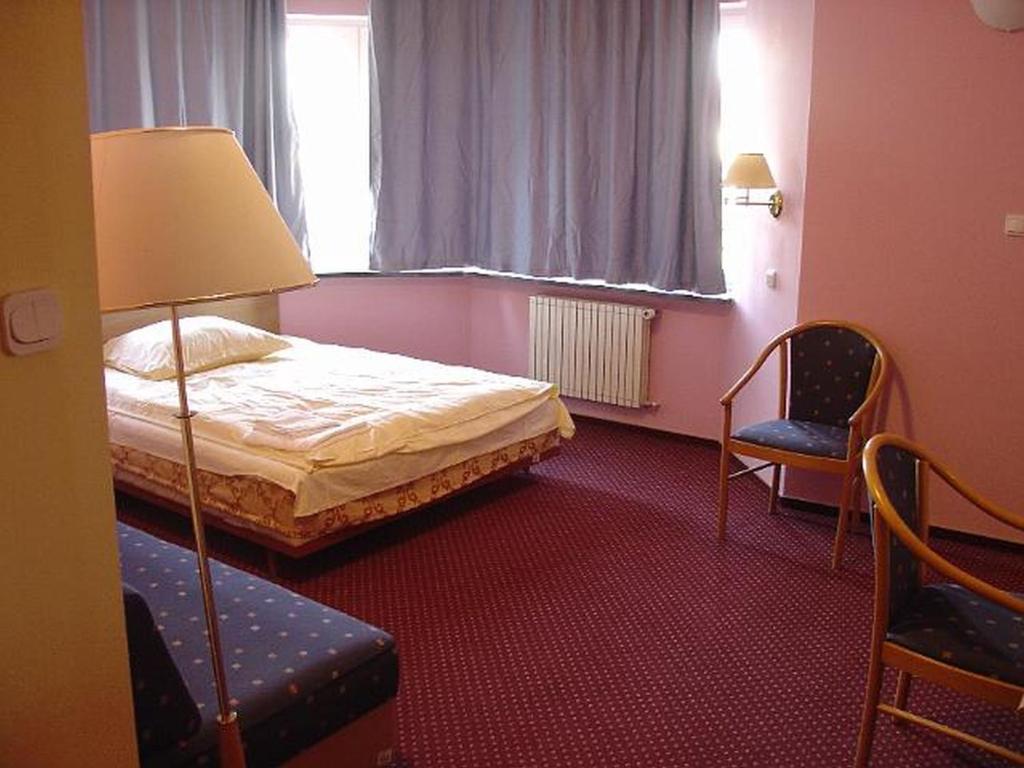 Hôtel Rezydencja Parkowa à Varsovie Chambre photo