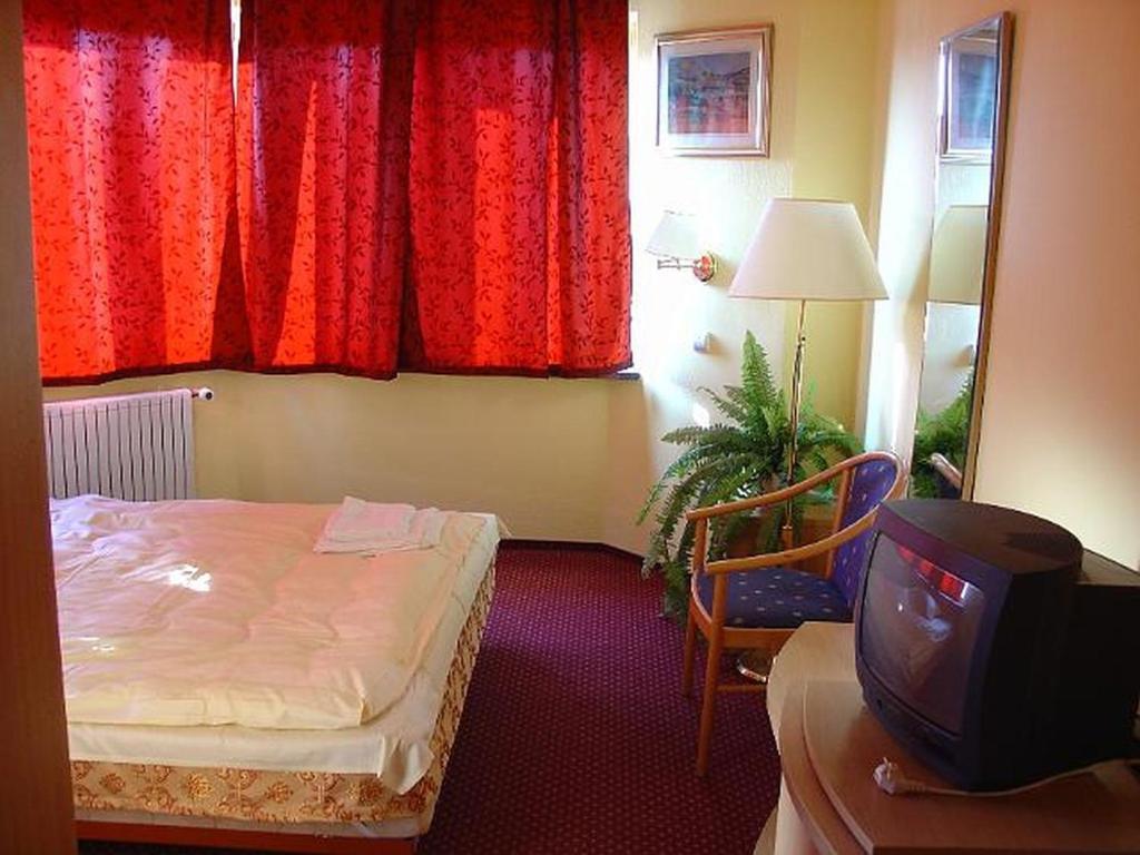 Hôtel Rezydencja Parkowa à Varsovie Chambre photo