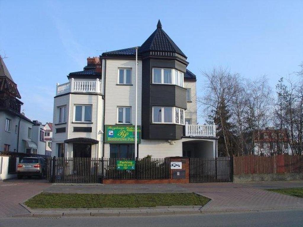 Hôtel Rezydencja Parkowa à Varsovie Extérieur photo