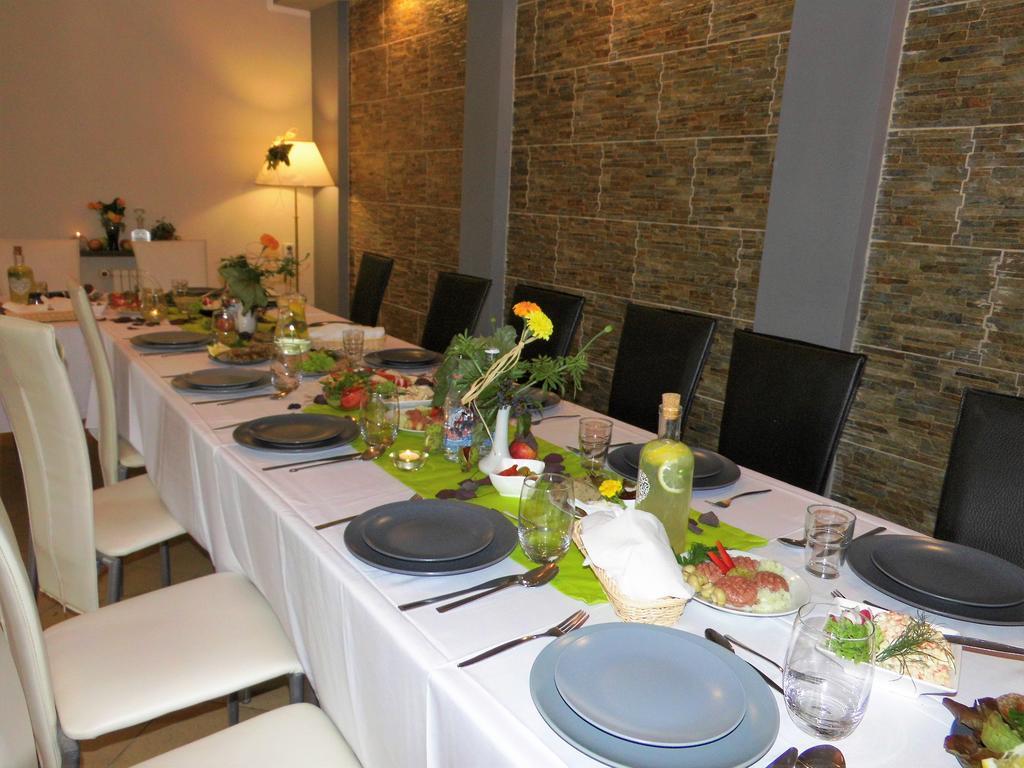 Hôtel Rezydencja Parkowa à Varsovie Extérieur photo