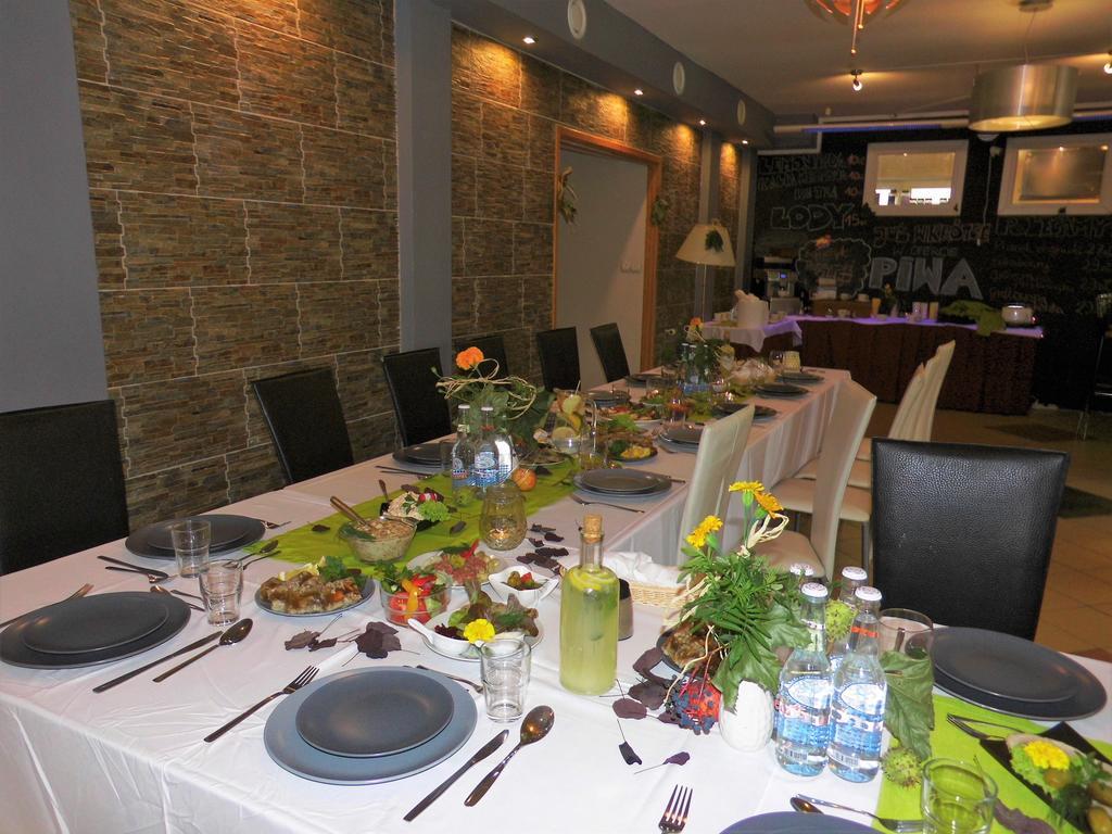 Hôtel Rezydencja Parkowa à Varsovie Extérieur photo